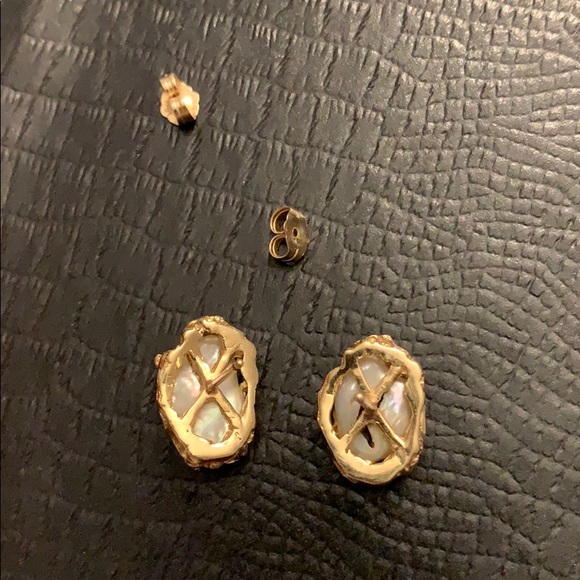 Vintage Baroque pearl earrings - Picture 6 of 8